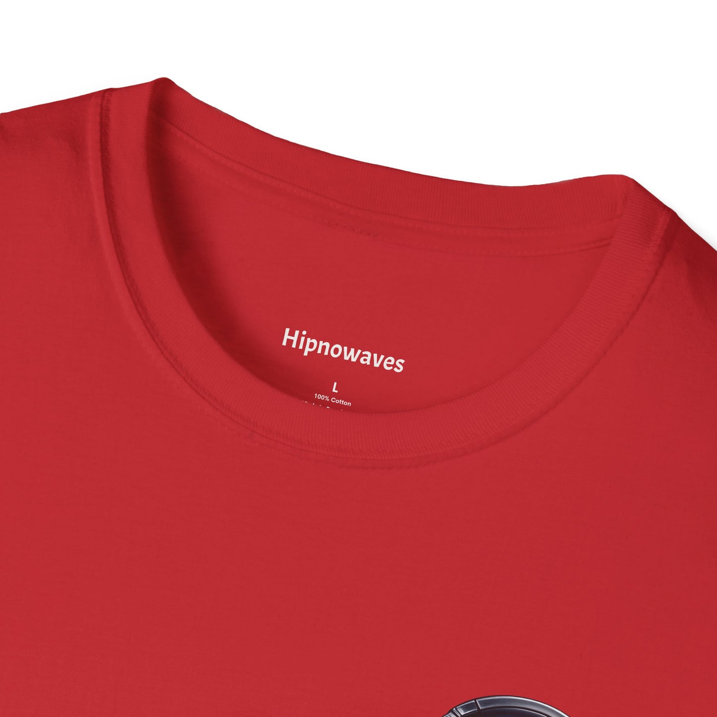 DJ Headphones Logo T‑Shirt — Minimal Electronic Music Tee